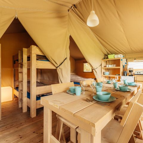 Canvas and wooden tent 6 persons