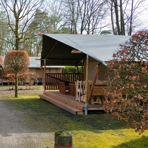 Canvas and wooden tent 6 persons