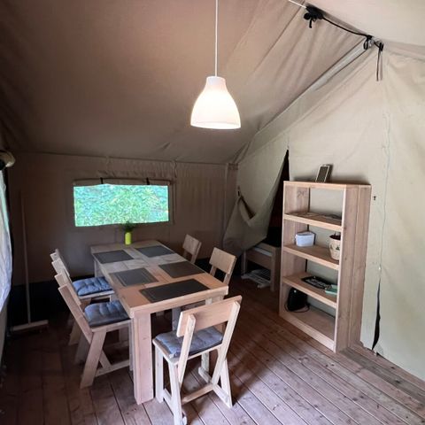 Canvas and wooden tent 5 persons - including toilet