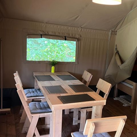 CANVAS AND WOOD TENT 5 people - including toilet