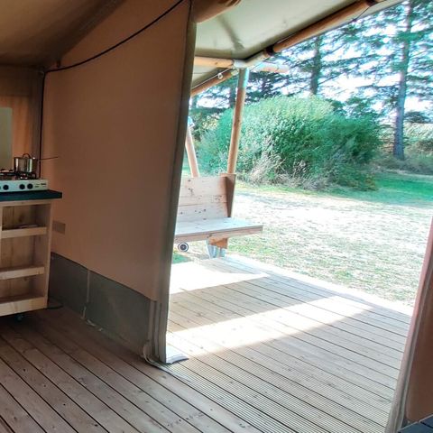 Canvas and wooden tent 6 persons