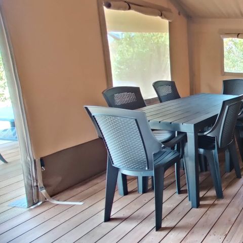Canvas and wooden tent 6 persons