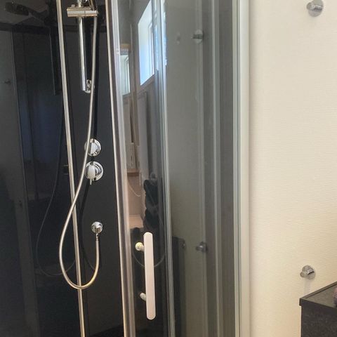 HOUSE 5 people - Stuga