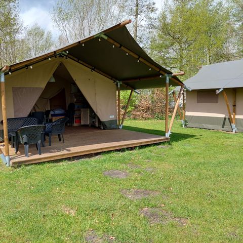 Canvas and wooden tent 6 persons