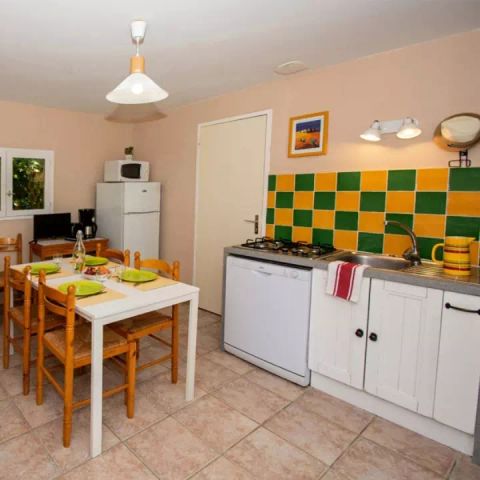 COUNTRY HOUSE 4 people - Gîte Mimosa 3 Rooms 4 People + TV