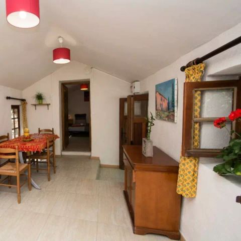 COUNTRY HOUSE 2 people - Gîte Roussillon 2 Rooms 2 People + TV + Private Spa