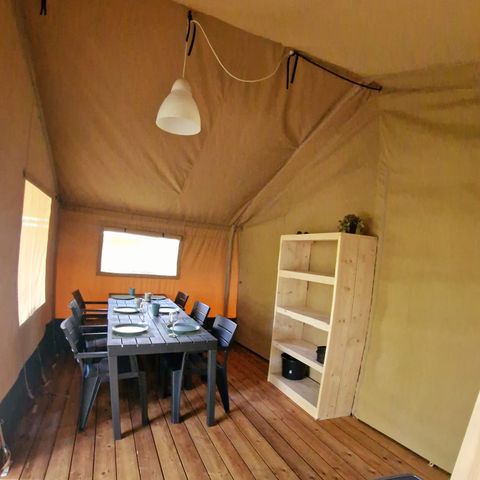 CANVAS AND WOOD TENT 6 people - including toilet
