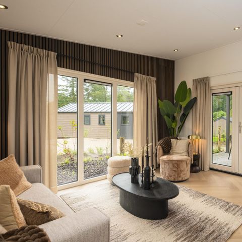 CHALET 4 people - Loevestein Deluxe with hot tub