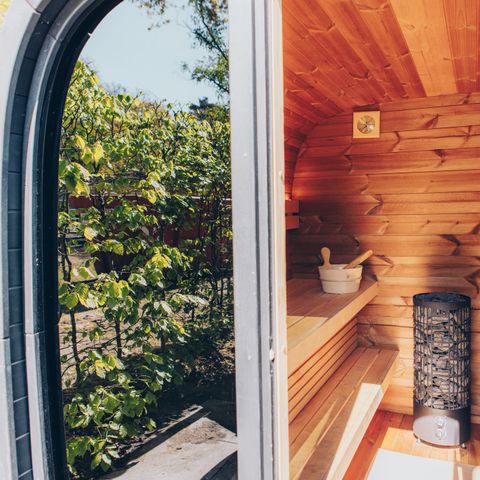 Group accommodation 12 persons - Villa with hot tub & sauna