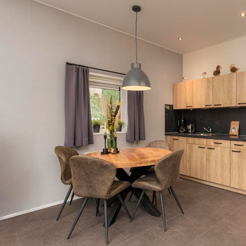 LODGE 6 people - Heather