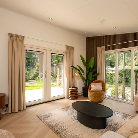 Chalet 4 persons - Loevestein with hot tub