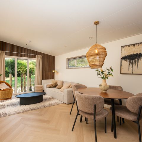 Chalet 4 persons - Loevestein with hot tub