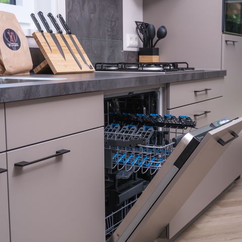 LODGE 6 people - Doornenburg