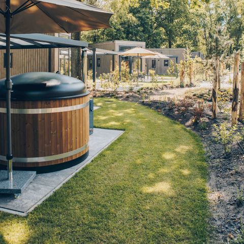 Lodge 4 persons - Reeëndal with hot tub
