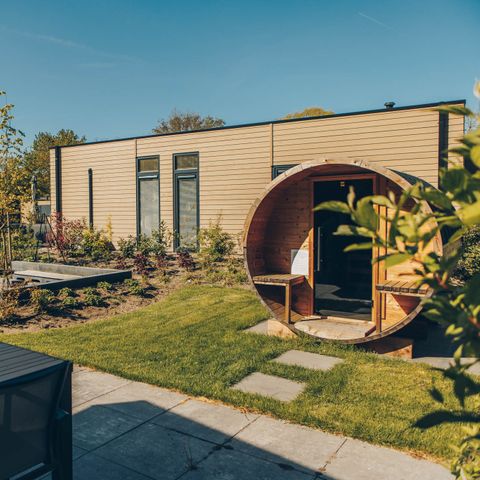 Lodge 4 persons - Loevestein Deluxe with Hot tub & Sauna