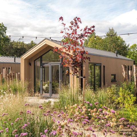 UNUSUAL ACCOMMODATION 4 people - Tiny Lodge