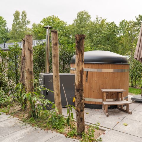 Lodge 4 persons - Rosendael Comfort with hot tub & sauna