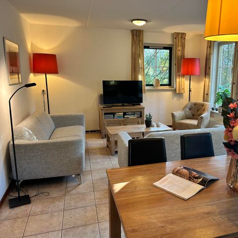 Bungalow 6 persons - Esdorp