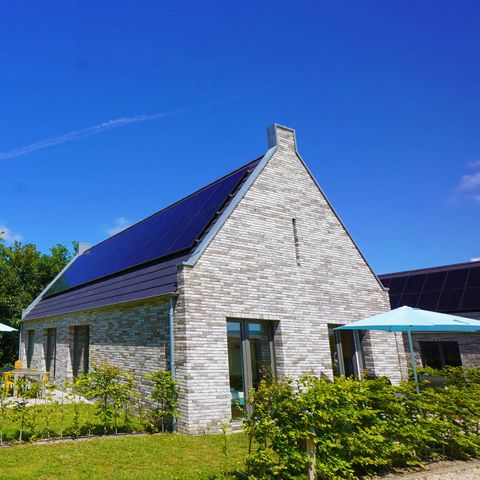 HOUSE 8 people - House On 't Oog 5