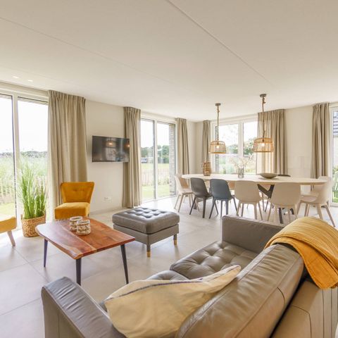 HOUSE 12 people - On 't Oog XL1