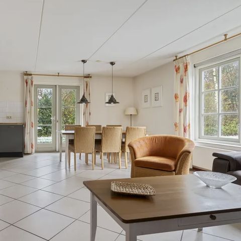 House 6 persons - Empress Comfort