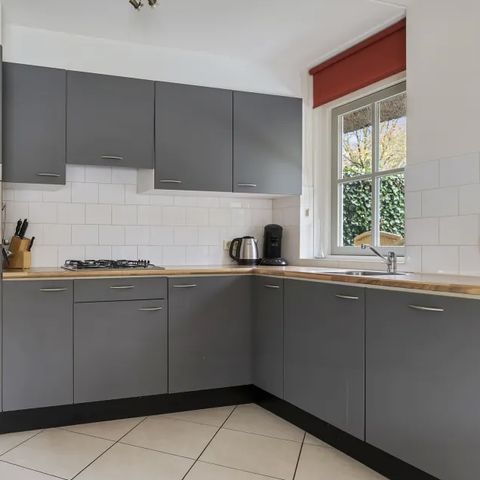 House 6 persons - Empress Comfort