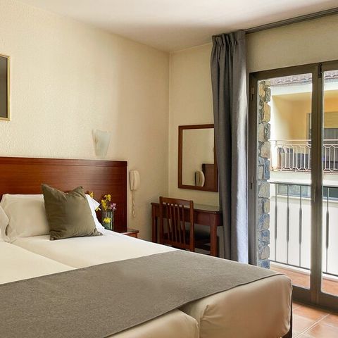 BEDROOM 2 people - Double room
