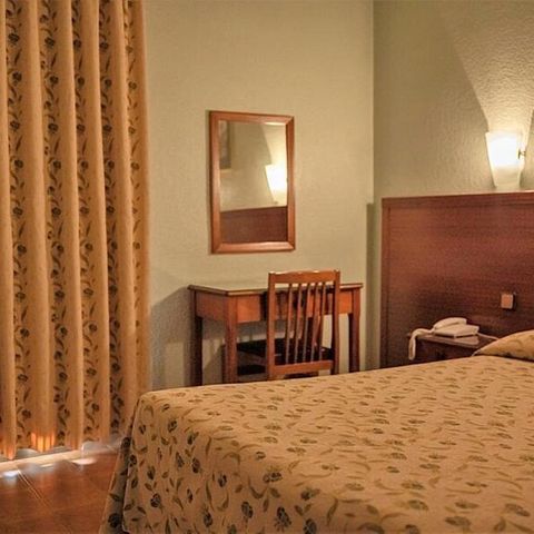 BEDROOM 4 people - Quadruple room
