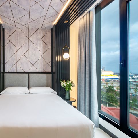 Bedroom 2 persons - Double Room - Business - Sea View