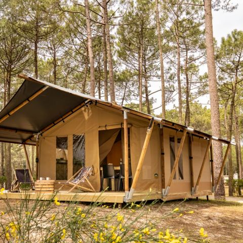 TENT 5 people - 2-bedroom comfort tent - no sanitary facilities
