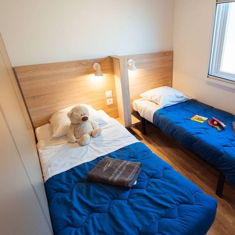 Mobile home 4 persons - Exclusive - 2 bedrooms - 2 shower rooms - Air conditioning.