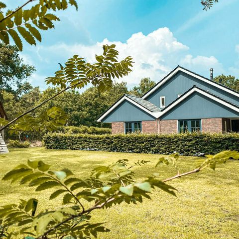 Group accommodation 16 persons - Family house the Juniper