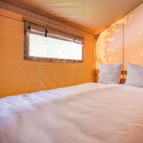 CANVAS AND WOOD TENT 5 people - Comet 27 Lodges