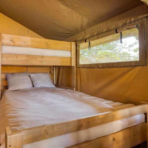 CANVAS AND WOOD TENT 5 people - Comet 27 Lodges