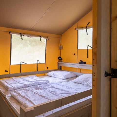 CANVAS AND WOOD TENT 8 people - Ranger Lodge