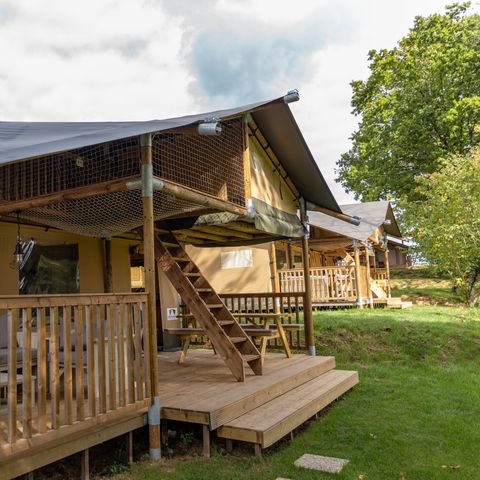Canvas and wooden tent 8 persons - Ranger Lodge - Sleeps 8