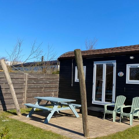 UNUSUAL ACCOMMODATION 4 people - Camping wagon