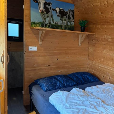 UNUSUAL ACCOMMODATION 4 people - Camping wagon