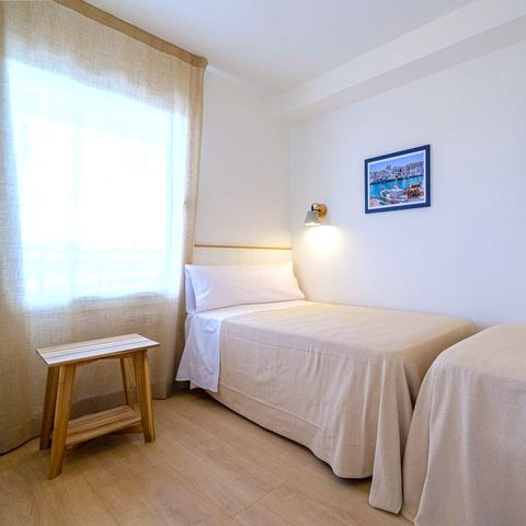 APARTMENT 4 people - 2-bedroom flat ADDITIONAL ACCESS TO CAMPING and paying car park