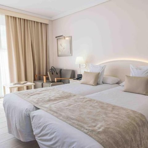 BEDROOM 2 people - Double Room - Balcony - Canal View
