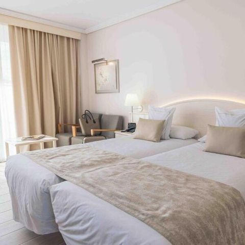 BEDROOM 2 people - Double Room - Balcony - Canal View