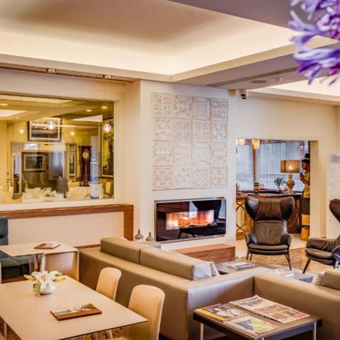 Pierre & Vacances Hotel Pirineos Figueres - Camping Girona - Image N°3
