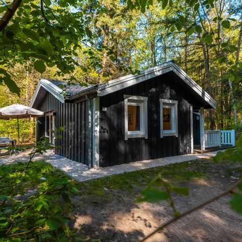 Chalet 4 persons - Woodenborg lodge with hot tub