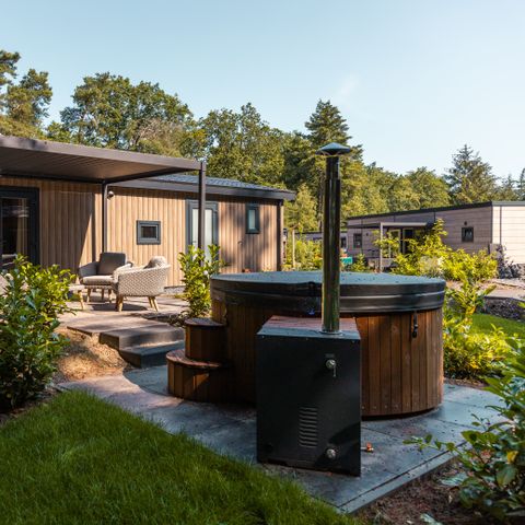 Lodge 4 persons - Uijlenborg with a hot tub