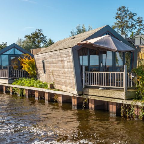 UNUSUAL ACCOMMODATION 4 people - Harbour View