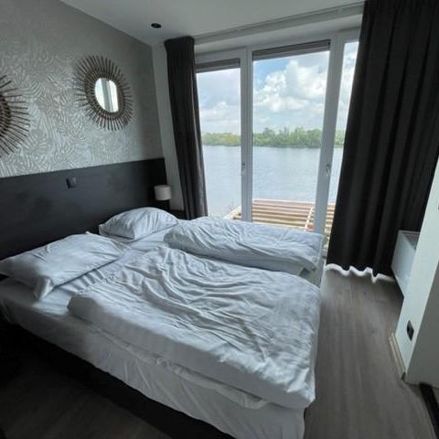 HOUSE 8 people - Maas Villa Waterzicht