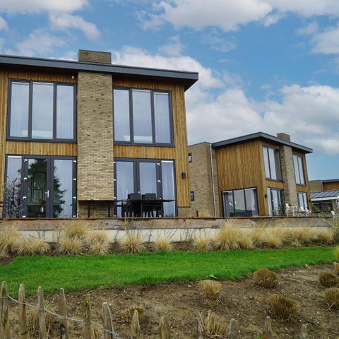 HOUSE 10 people - Maas Villa Waterzicht