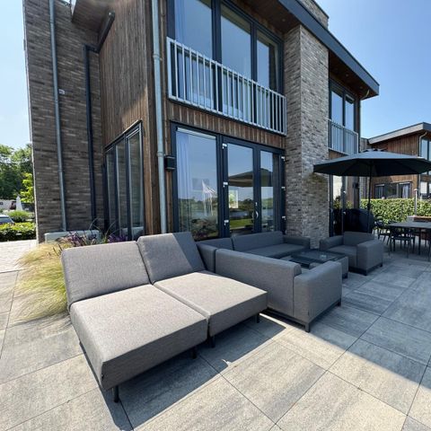 HOUSE 10 people - Maas Villa Wellness