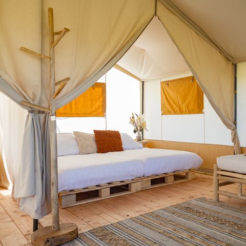 Canvas and wooden tent 4 persons - Cast Away deluxe
