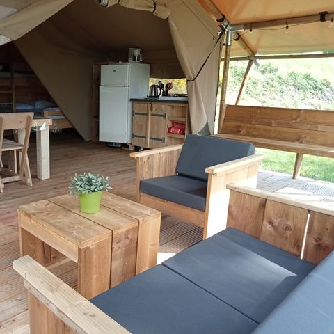 CANVAS AND WOOD TENT 5 people